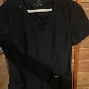 Women’s Cherokee Infinity scrub top only worn a couple of times